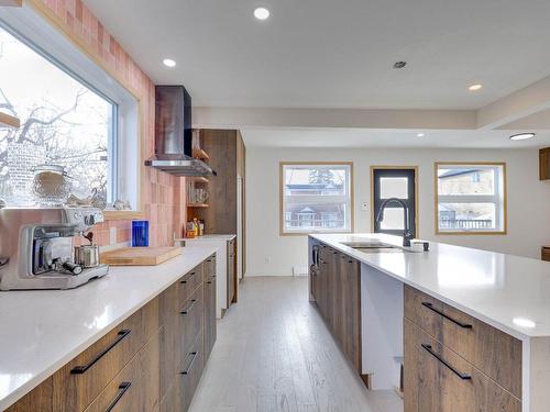 Cuisine - 28 Rue Du Ruisseau, Laval (Sainte-Rose), QC - Indoor Photo Showing Kitchen