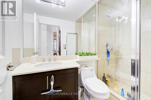 3303 - 80 Absolute Avenue, Mississauga, ON - Indoor Photo Showing Bathroom