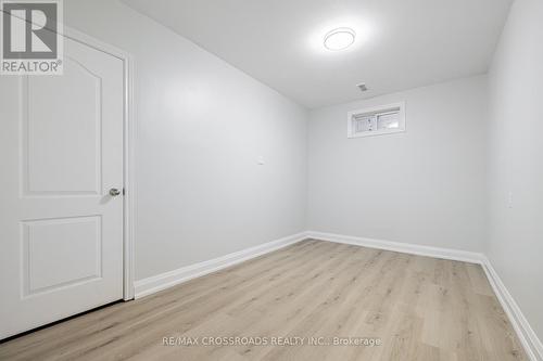 1074 Lawrence Avenue E, Toronto, ON - Indoor Photo Showing Other Room