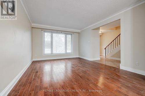 1074 Lawrence Avenue E, Toronto, ON - Indoor Photo Showing Other Room