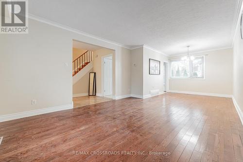 1074 Lawrence Avenue E, Toronto, ON - Indoor Photo Showing Other Room