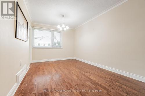 1074 Lawrence Avenue E, Toronto, ON - Indoor Photo Showing Other Room