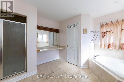 11 Cairnburg Drive, Brampton, ON - Indoor Photo Showing Bathroom