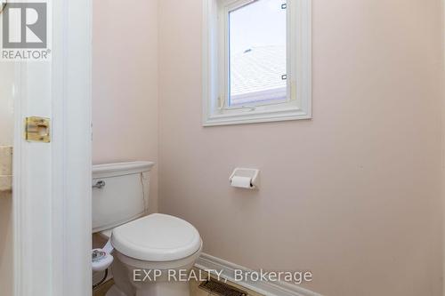 11 Cairnburg Drive, Brampton, ON - Indoor Photo Showing Bathroom