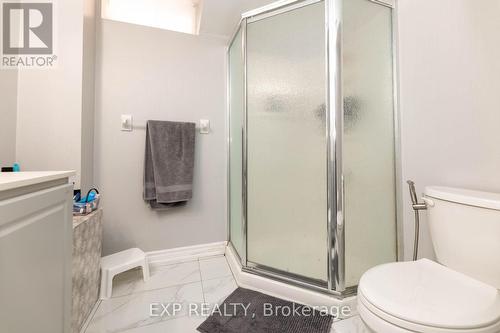 11 Cairnburg Drive, Brampton, ON - Indoor Photo Showing Bathroom