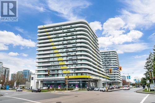 5766 Gilbert Road, Richmond, BC - Outdoor With Balcony