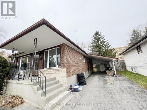 644 Athol Street E, Oshawa, ON - Outdoor