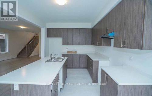 Upper - 31 Prudhoe Terrace, Barrie, ON - Indoor Photo Showing Kitchen With Double Sink