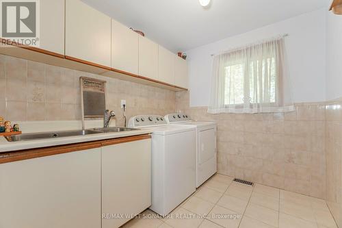 13485 8Th Concession Road, King, ON - Indoor Photo Showing Laundry Room