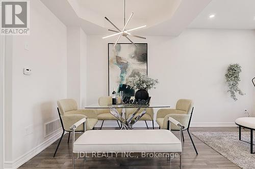 130 Roy Grove Way, Markham, ON - Indoor Photo Showing Dining Room