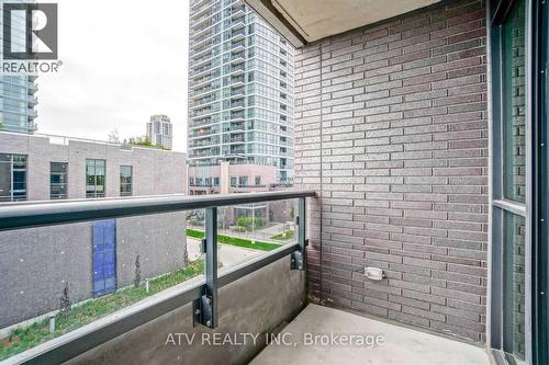 431 - 26 Gibbs Road, Toronto, ON - Outdoor