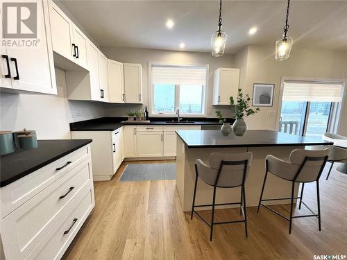 10 Aspen Place, Humboldt, SK - Indoor Photo Showing Kitchen