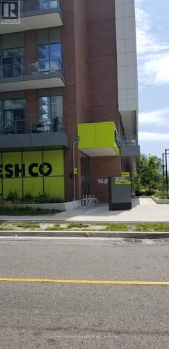 A14 - 36 Forest Manor Road, Toronto, ON - Outdoor With Balcony