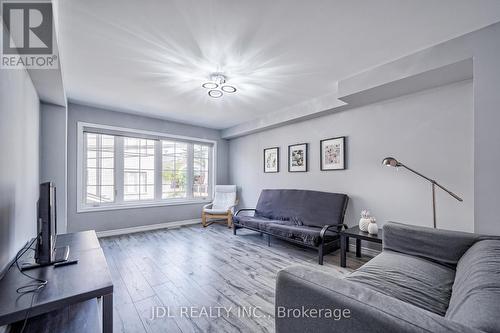 15 Justice Gardens, Toronto, ON - Indoor Photo Showing Living Room