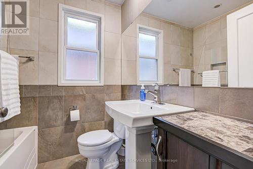 884 Royal York Road, Toronto, ON - Indoor Photo Showing Bathroom