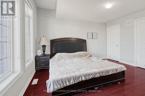 302 Buick Boulevard, Brampton, ON - Indoor Photo Showing Bedroom