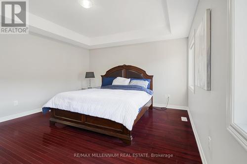 302 Buick Boulevard, Brampton, ON - Indoor Photo Showing Bedroom