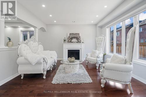 302 Buick Boulevard, Brampton, ON - Indoor Photo Showing Living Room With Fireplace