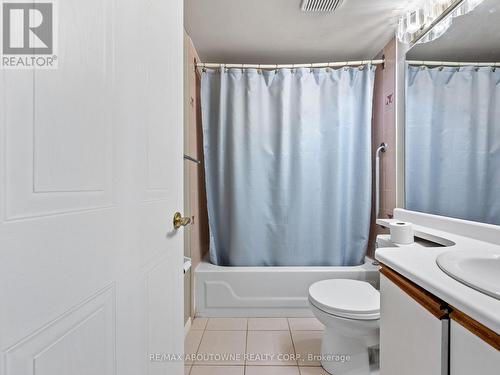 422 - 8351 Mclaughlin Road, Brampton, ON - Indoor Photo Showing Bathroom