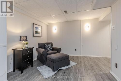 93 - 1584 Newlands Crescent, Burlington, ON - Indoor