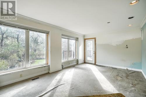 1340 Contour Drive, Mississauga, ON - Indoor Photo Showing Other Room