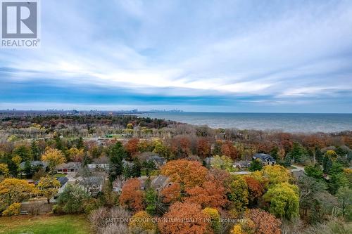 1340 Contour Drive, Mississauga, ON - Outdoor With View