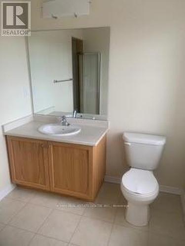 10 Utter Place, Hamilton, ON - Indoor Photo Showing Bathroom