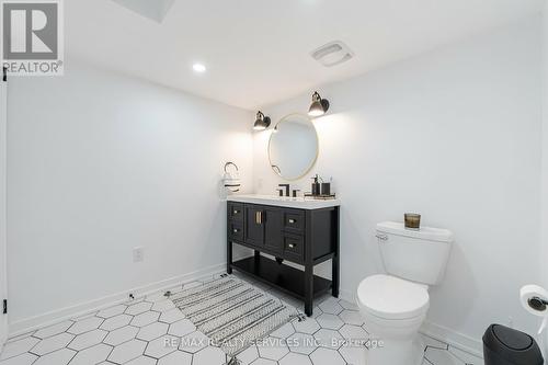 762 Halbert Drive, Shelburne, ON - Indoor Photo Showing Bathroom