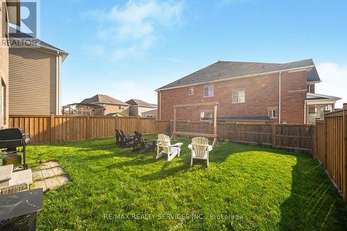 762 Halbert Drive, Shelburne, ON - Outdoor With Backyard