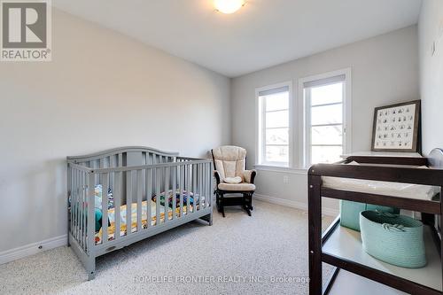 144 Hazelton Avenue, Hamilton, ON - Indoor Photo Showing Bedroom