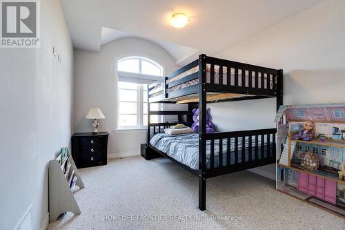 144 Hazelton Avenue, Hamilton, ON - Indoor Photo Showing Bedroom