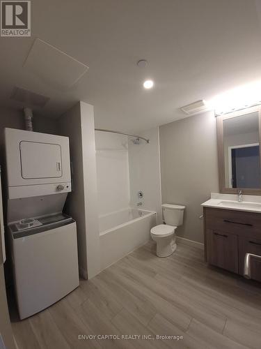 2901 - 20 George Street, Hamilton, ON - Indoor Photo Showing Laundry Room