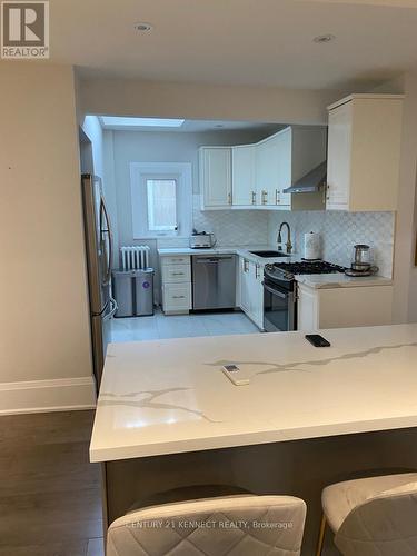 524 Castlefield Avenue, Toronto, ON - Indoor Photo Showing Kitchen