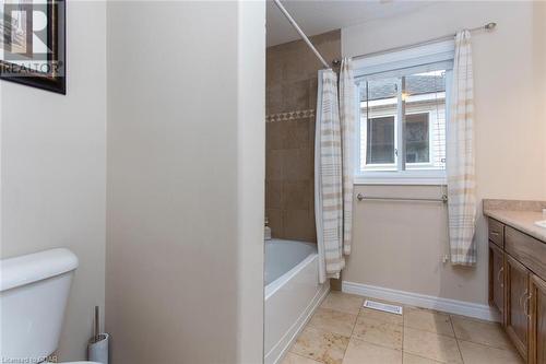 7 Washburn Drive, Guelph, ON - Indoor Photo Showing Bathroom