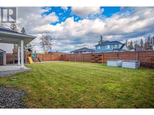 2251 14 Avenue Se, Salmon Arm, BC - Outdoor