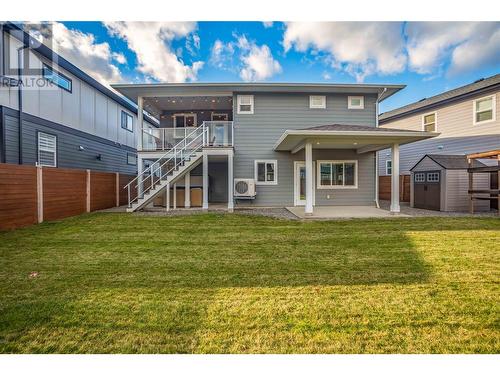 2251 14 Avenue Se, Salmon Arm, BC - Outdoor