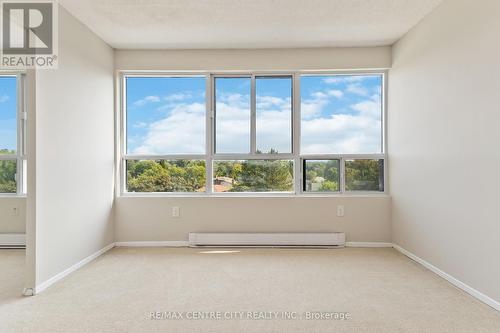 502 - 600 Grenfell Drive, London, ON - Indoor Photo Showing Other Room