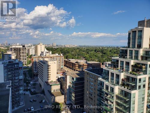 1608 - 185 Roehampton Avenue, Toronto, ON - Outdoor With View