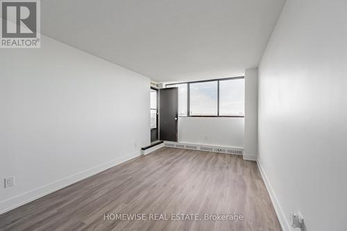 1102 - 120 Torresdale Avenue, Toronto, ON - Indoor Photo Showing Other Room