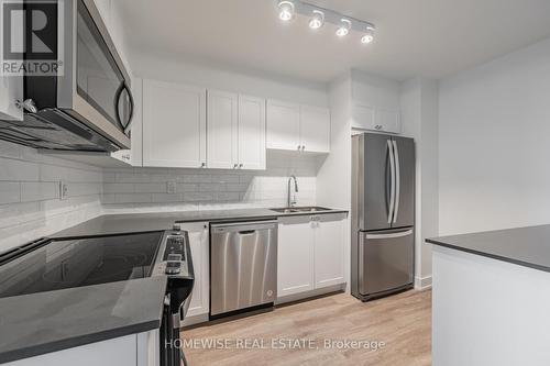 1102 - 120 Torresdale Avenue, Toronto, ON - Indoor Photo Showing Kitchen With Double Sink