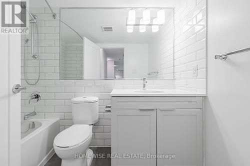 1102 - 120 Torresdale Avenue, Toronto, ON - Indoor Photo Showing Bathroom