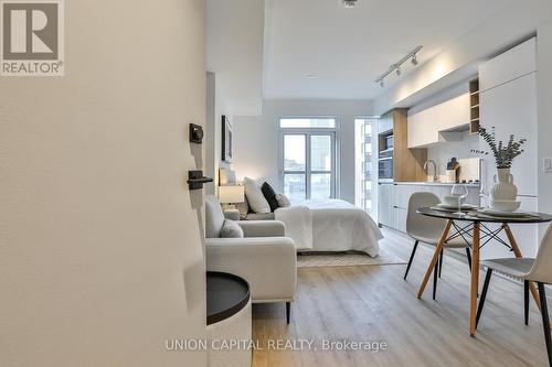 803 - 319 Jarvis Street, Toronto, ON - Indoor