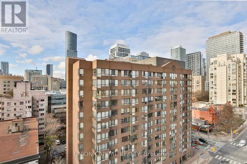 1005 - 319 Jarvis Street, Toronto, ON - Outdoor With Facade