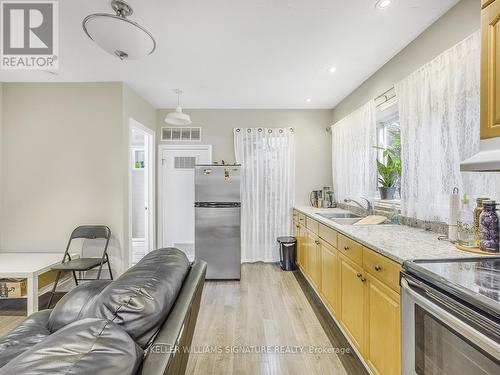 Sideapt - 65 Orton Park Road, Toronto, ON - Indoor Photo Showing Kitchen