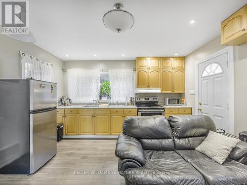 Sideapt - 65 Orton Park Road, Toronto, ON - Indoor Photo Showing Kitchen