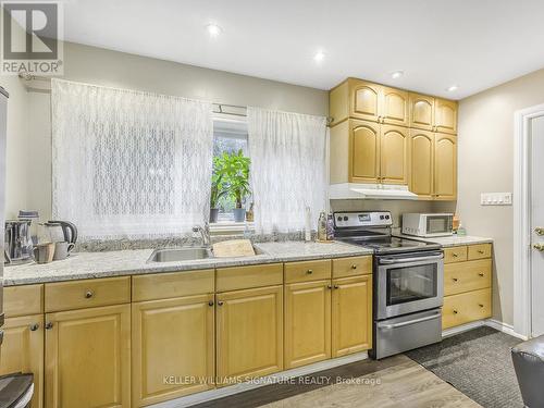 Sideapt - 65 Orton Park Road, Toronto, ON - Indoor Photo Showing Kitchen