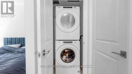 421A - 11782 Ninth Line, Whitchurch-Stouffville, ON - Indoor Photo Showing Laundry Room