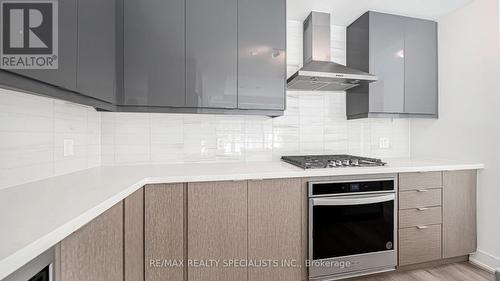 421A - 11782 Ninth Line, Whitchurch-Stouffville, ON - Indoor Photo Showing Kitchen With Upgraded Kitchen