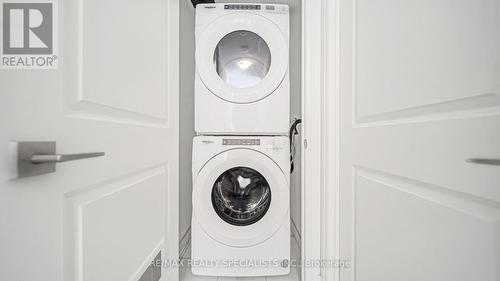 421A - 11782 Ninth Line, Whitchurch-Stouffville, ON - Indoor Photo Showing Laundry Room