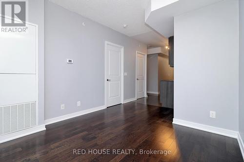 1513 - 9201 Yonge Street, Richmond Hill, ON - Indoor Photo Showing Other Room